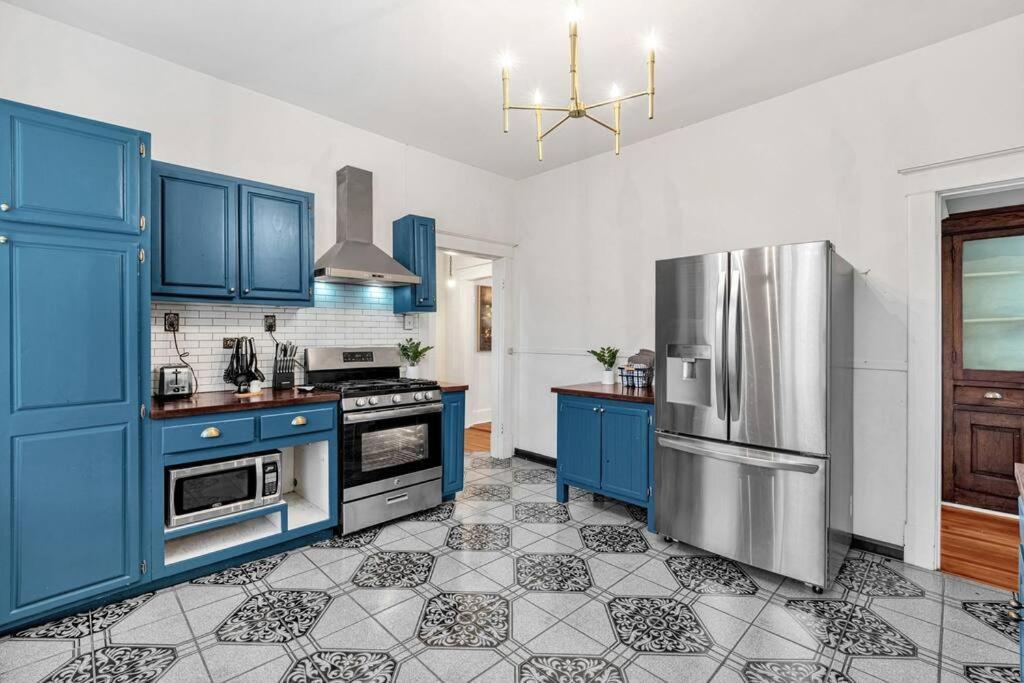 Exquisite Two-Story Home Located In Midtown Memphis Exteriör bild