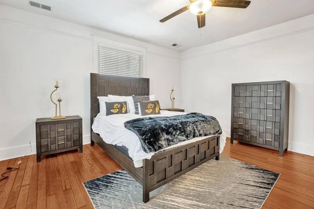 Exquisite Two-Story Home Located In Midtown Memphis Exteriör bild