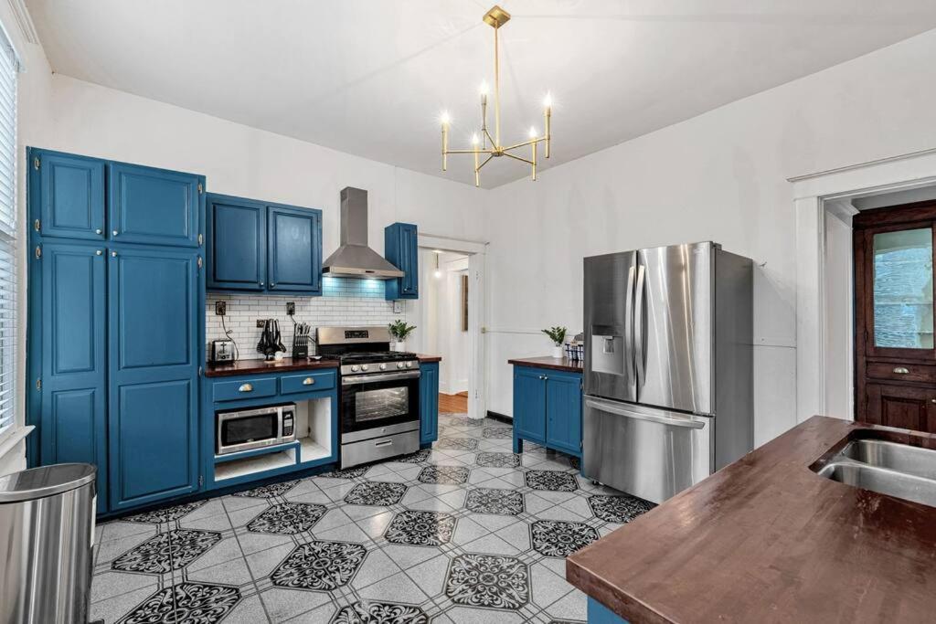 Exquisite Two-Story Home Located In Midtown Memphis Exteriör bild