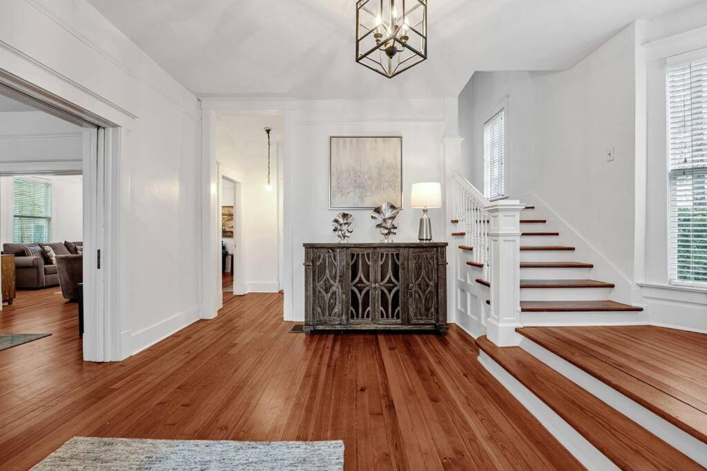 Exquisite Two-Story Home Located In Midtown Memphis Exteriör bild